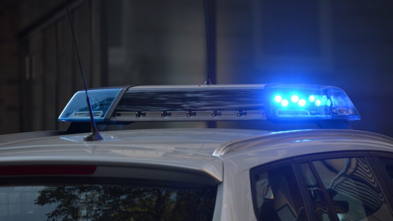 Nidziccy policjanci zatrzymali 26-letniego mężczyznę, który był poszukiwany listem gończym