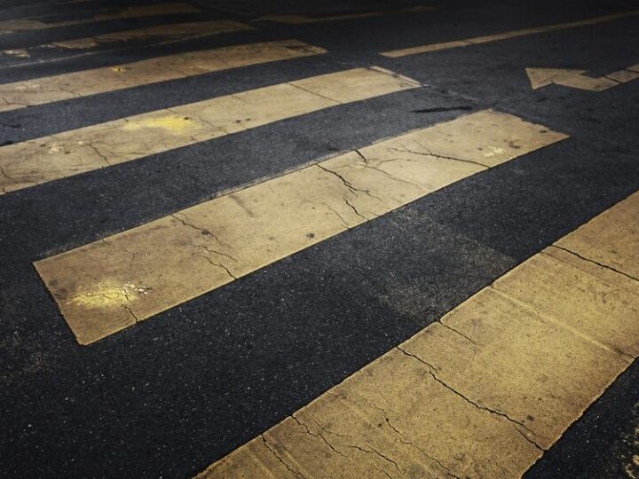 Dzieci uczą się od dorosłych – bądź wzorem bezpieczeństwa na drodze!