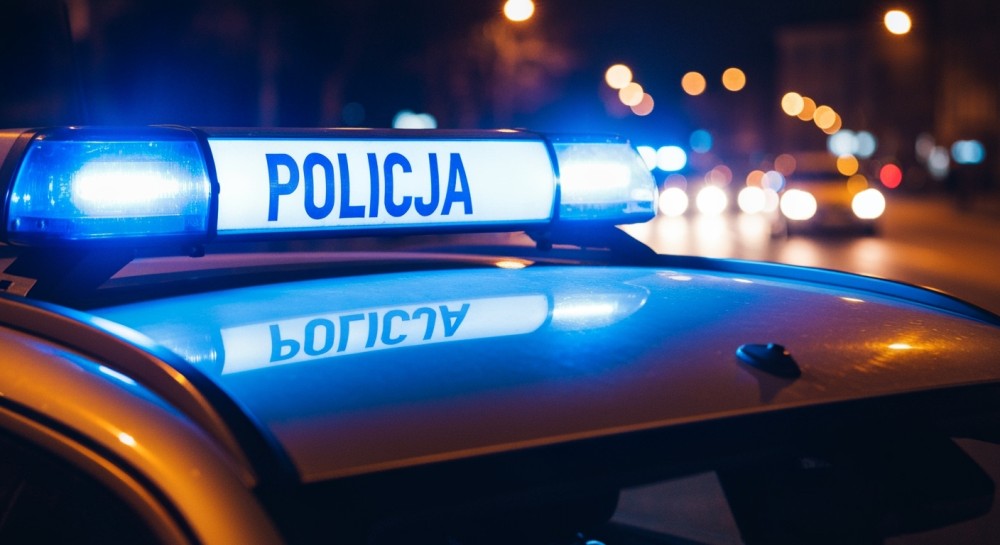 Poszukiwany listem gończym zatrzymany po nieudanej ucieczce przez okno