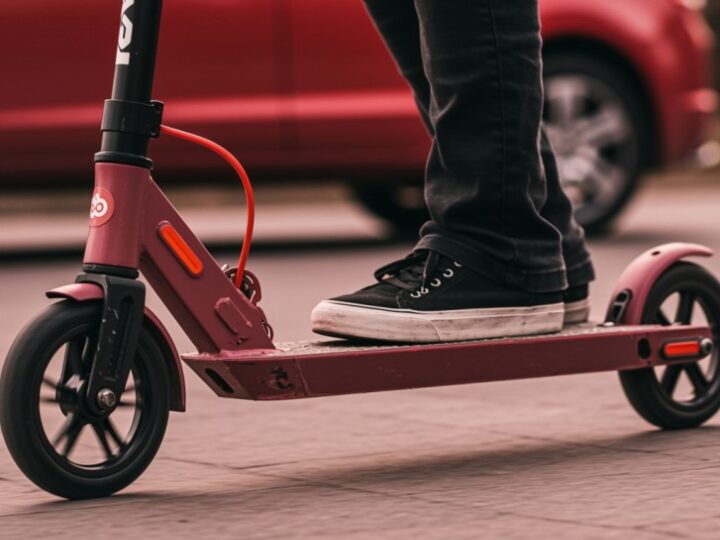 Kask na głowę, bezpieczeństwo na pierwszym miejscu!