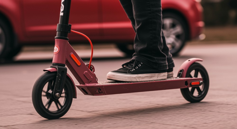 Kask na głowę, bezpieczeństwo na pierwszym miejscu!